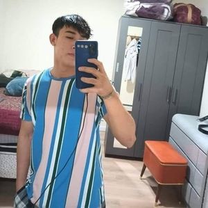 Meet your Posher, Carlos